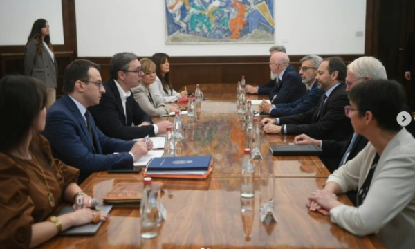 Vuçiq: I kërkova QUINT-it që KFOR-i të merret me sigurinë në Veri, në vend të Policisë së Kurtit