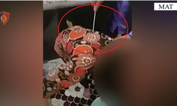 Djalli “vritet” me kaçavidë: Burri nga Mati paguan kosovarin për t’i hequr magjinë gruas së tij