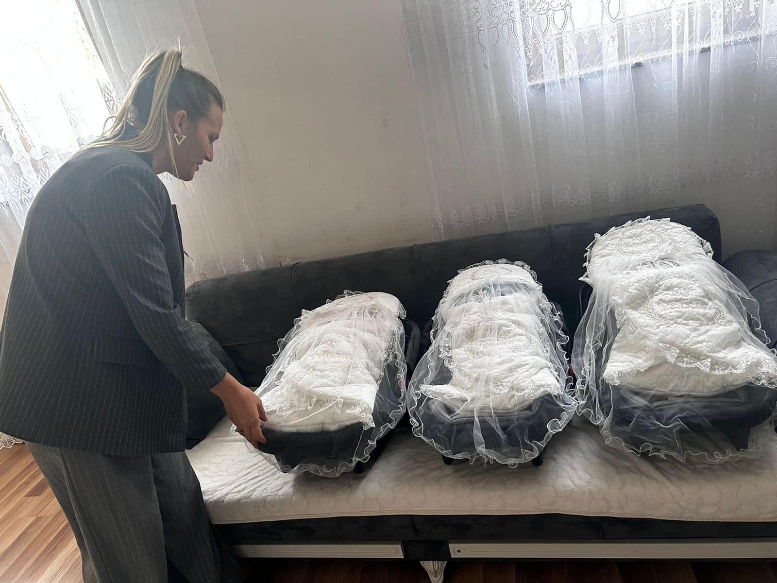 Lindin trinjakë në një familje në Rahovec, komuna i shpërblen me 1000 euro