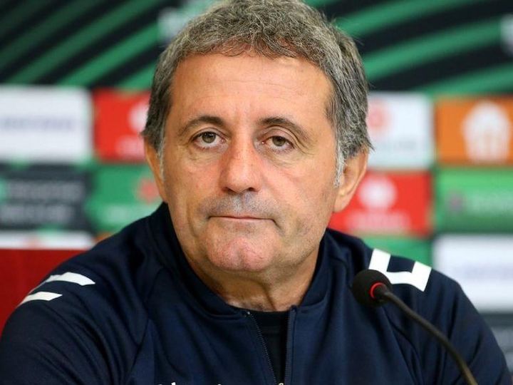 Sulmohet trajneri i Ballkanit, Ilir Daja