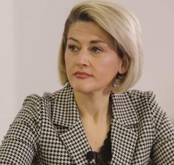 Kusari-Lila flet për komunikimin me Simiq, thotë se ka pasur spekulime politike