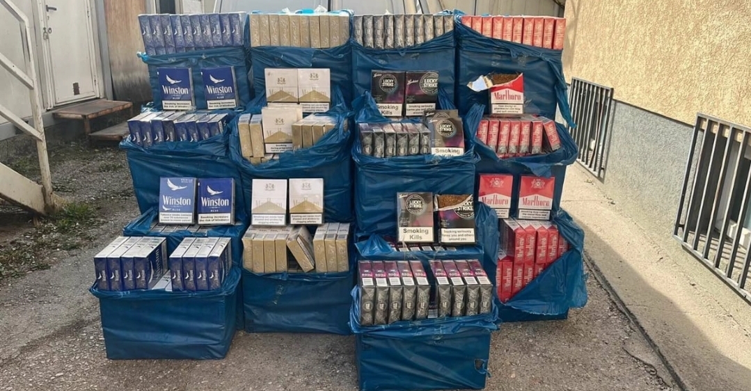 Sasi e madhe cigaresh të kontrabanduara sekuestrohet nga Policia