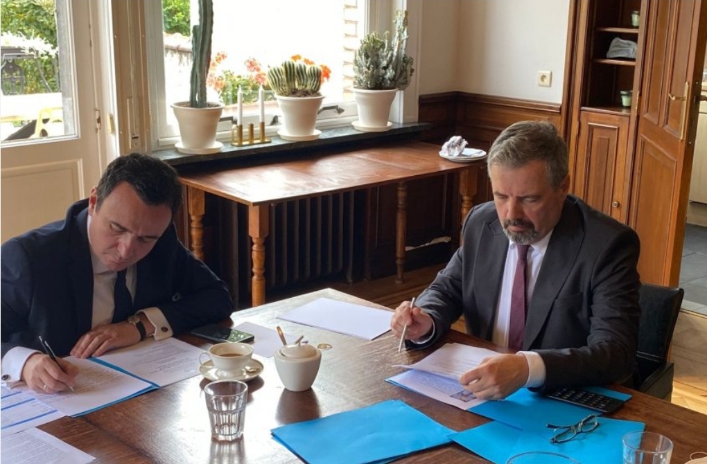 Ambasadori Bajrami: Kurti e pranoi pakon e plotë të Brukselit, fatkeqësisht Serbia refuzoi