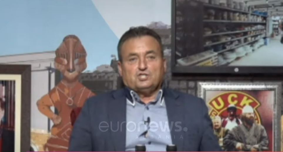 Gazetari që nisi lëvizjen anti-islam: Qytetarët duan të braktisin fenë islame