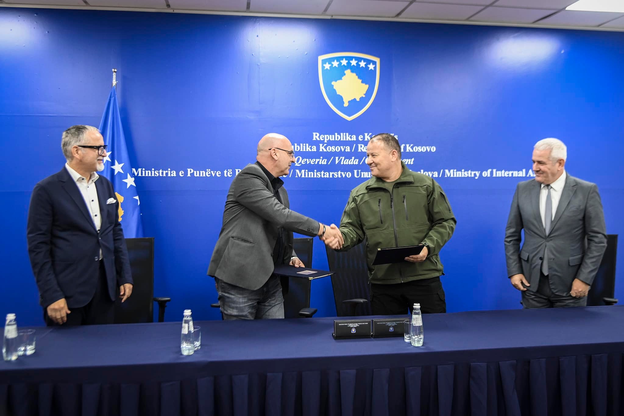 Nënshkruhet marrëveshja/ Policët do të trajtohen me prioritet në të gjitha spitalet e Kosovës