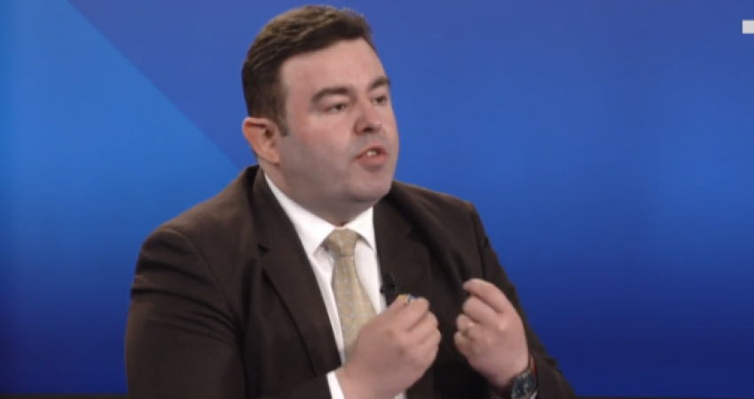 Gara për kryetar, Bislimi ankohet se Kryesia e LDK’së s’po i ofron qasje në listën e delegatëve