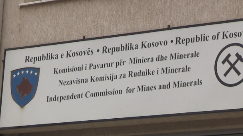 Arrestohet i dyshuari që kërcënoi me armë në zyrat e KPMM-së, i konfiskohet pistoleta me tetë fishekë