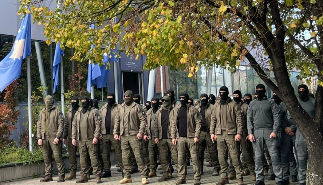Audio ekskluzive: “Ju dilni në protestë, por…”, Si u kërcënuan pjesëtarët e Njësisë Speciale me masa ndëshkuese