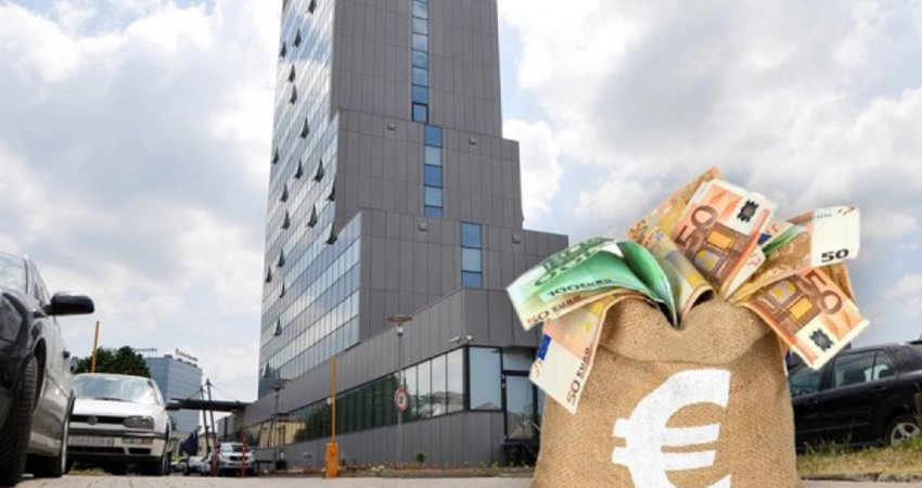 Supremja vërteton dënimin ndaj dy të dënuarve për vjedhjen e 2 milionëve nga Thesari