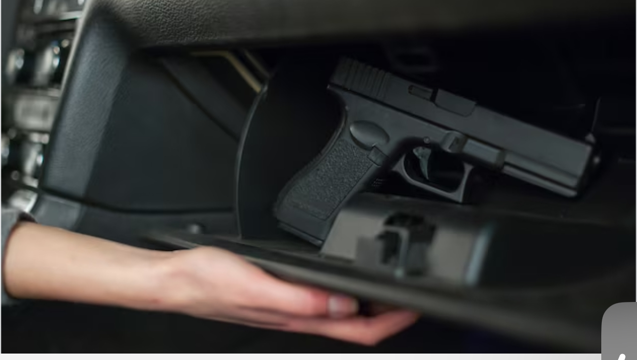 Beteja e shtetit me armët ilegale, 30-vjeçari kapet me pistoletë në veturë