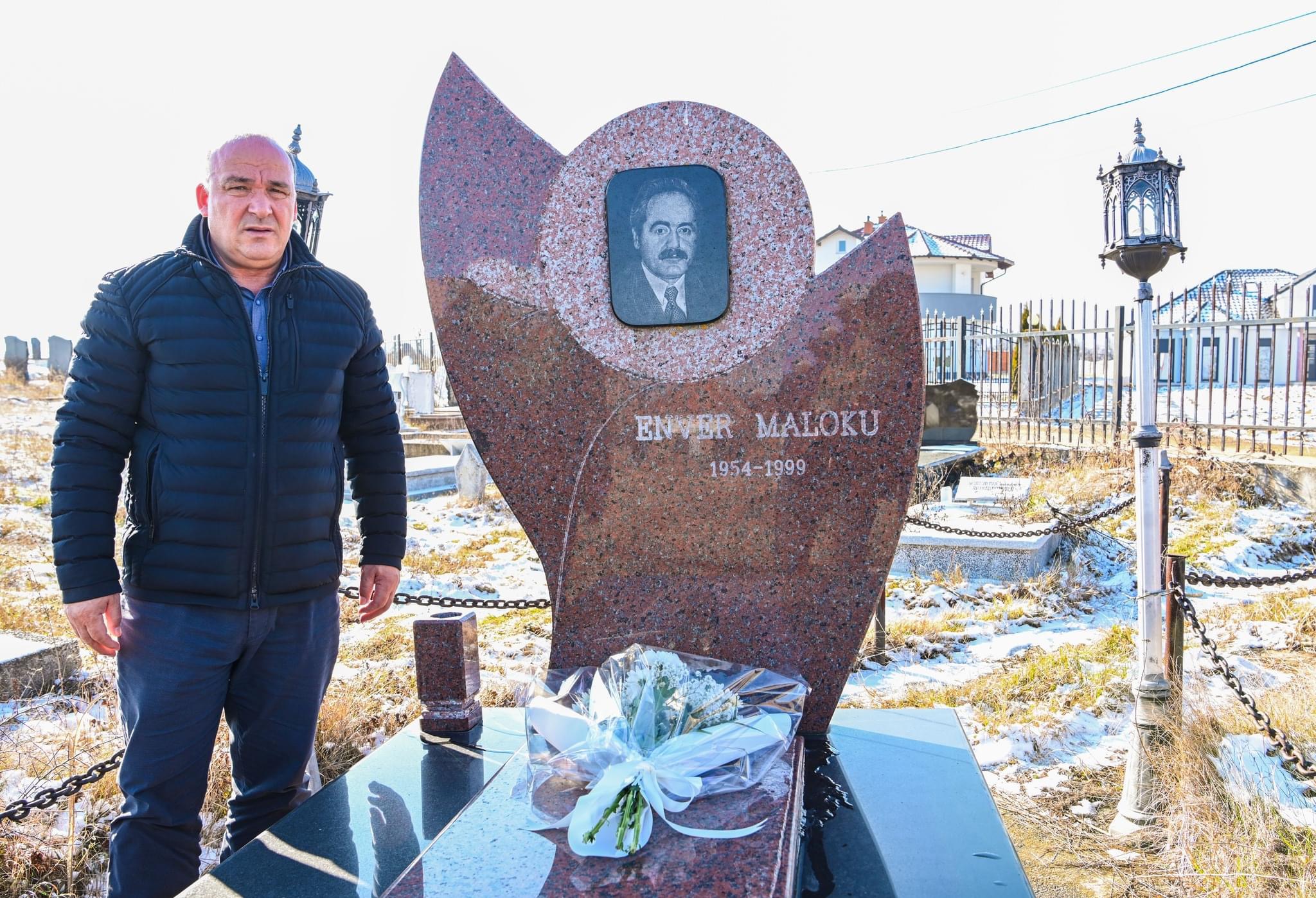 Bulliqi: Me respektin më të madh kujtojmë punën, angazhimin dhe kontributin e veprimtarit, gazetarit dhe udhëheqësit të Qendrës për Informim të Kosovës në vitet e 90.