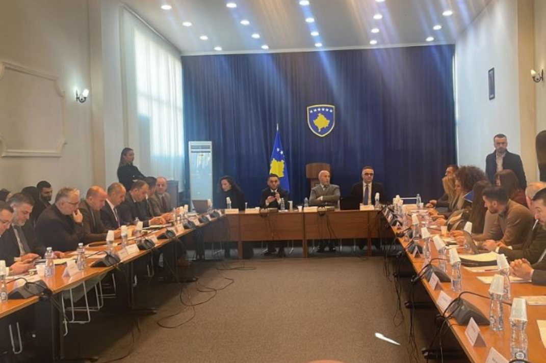 Tryeza për familjen, Latifi: Do t’i ndajmë nga 500 euro për çdo lindje