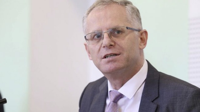 Bislimi godet Gjykatën Kushtetuese: Nuk mundet me vendosë gjithçka ose le të dalë të kërkojë vota – të bëhet Qeveri