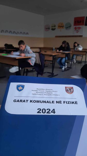 U mbajt gara e nxënësve në lëndën e Fizikës në Podujevë, këta janë fituesit