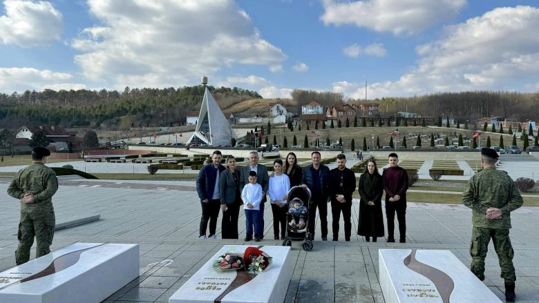 Hamëz Jashari përkujtohet nga djali i tij në përvjetorin e lindjes
