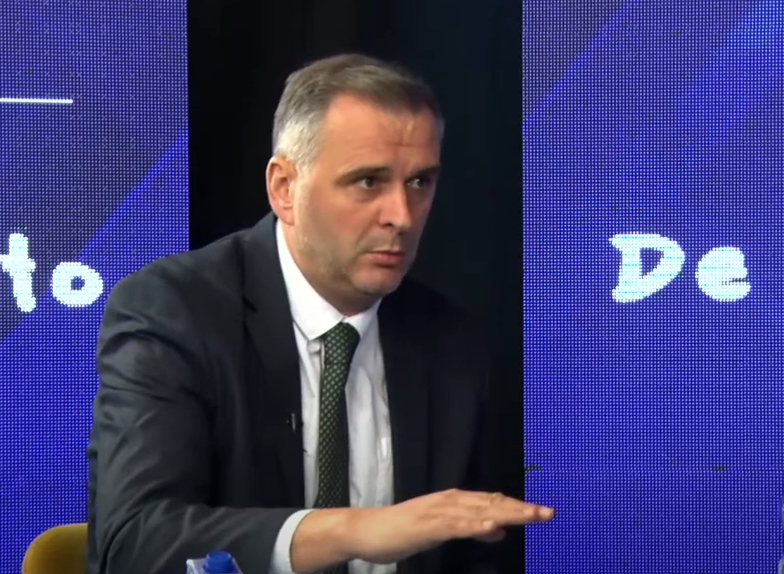 Mefail Bajqinovci për QUINT-in: Luan me Kosovën, pulë me Serbinë