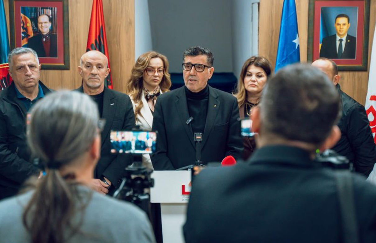 Haziri pas deklaratave të Escobarit: Në një vend demokratik nëse qeveria s’bie me dorëheqje, bie në forma të tjera