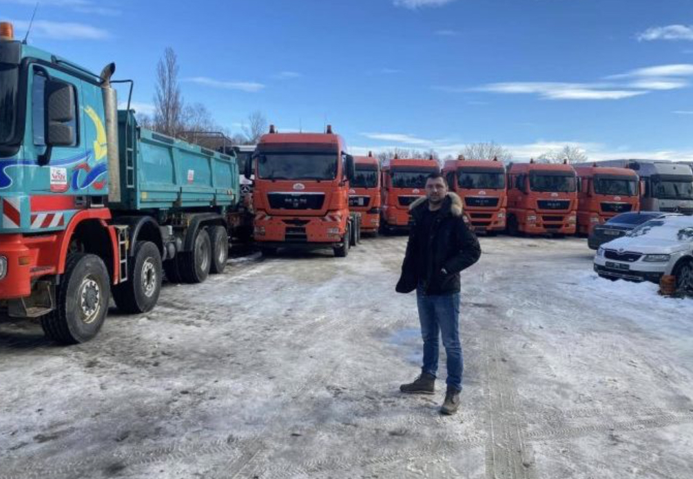 Biznesmeni llapjan vazhdon traditen edhe këtë vit, ndihmoi 100 familje nevojtare nga Podujeva