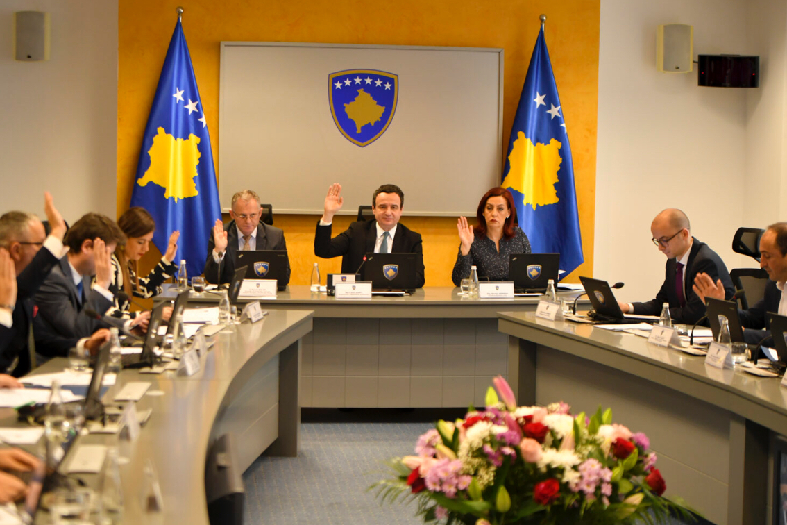 Qeveria ndan mbi 270 mijë euro për familjet në nevojë