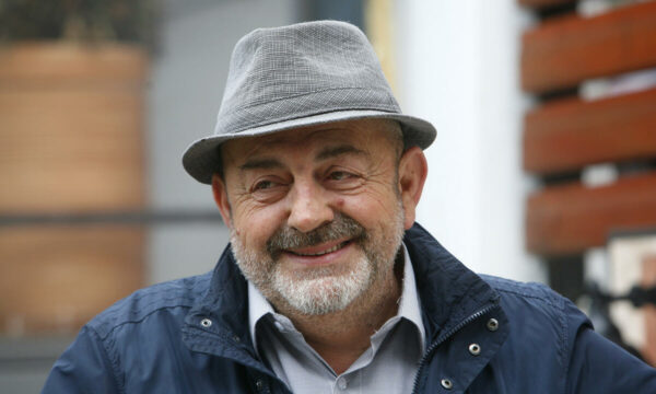 Përlotet Enver Petrovci: Po më godasin, nuk e kam përmendur UÇK-në hiç