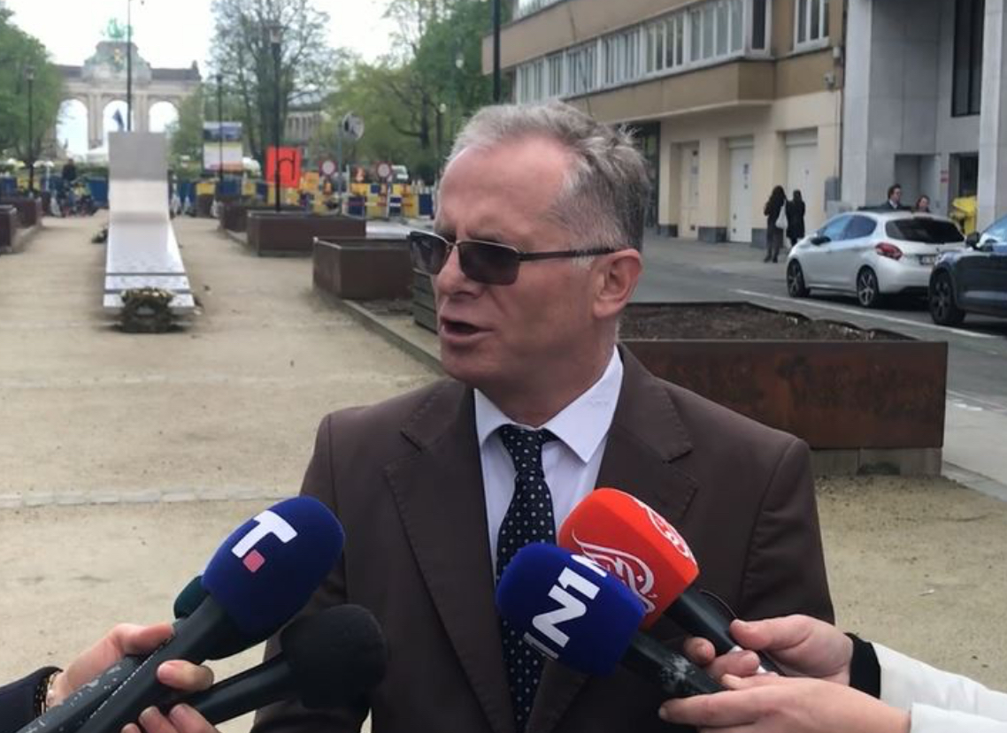 Kosova pajtohet me propozimin e BE-së për dinarin, Serbia kërkon kohë shtesë