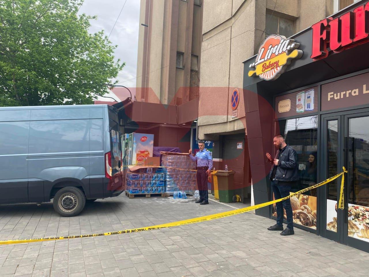 Policia po interviston të dyshuarin dhe familjarët – Detaje të reja rreth vrasjes së gruas në Pejë