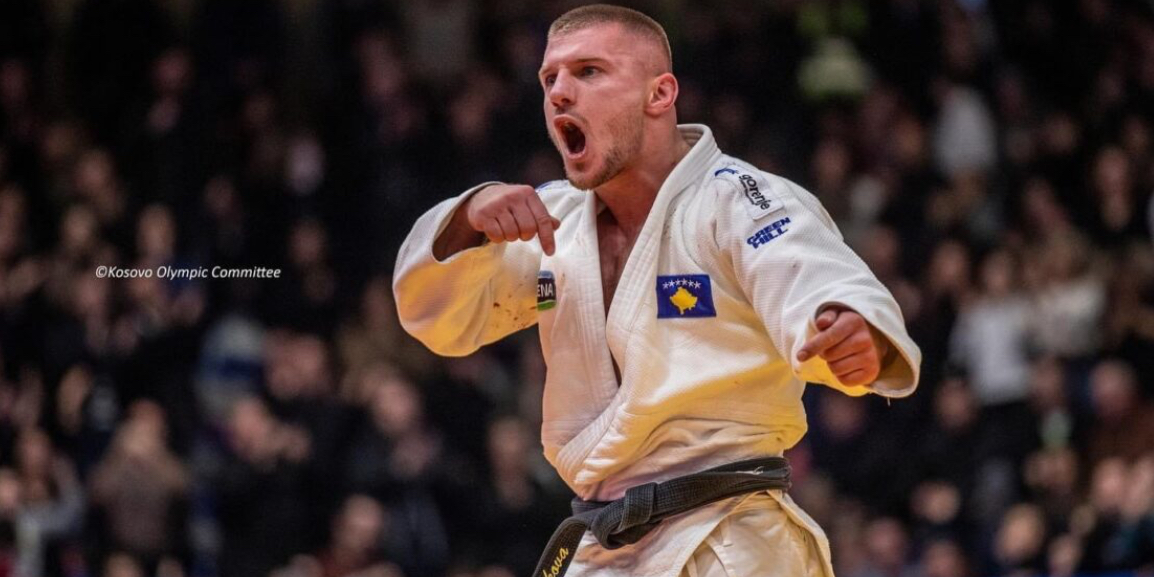 Akil Gjakova dorëzohet në polici!