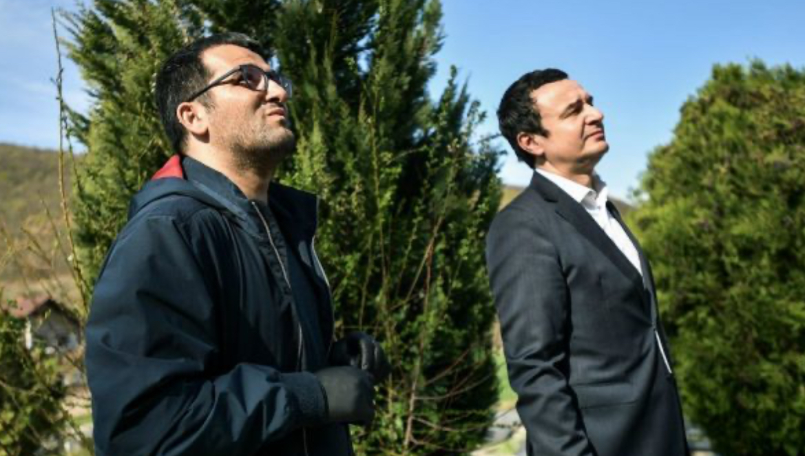 Shkëlzen Gashi tregon historinë e vjetër me Kurtin: I thosha hyn në zgjedhje, i dukej ofenduese me u marrë me kanalizime