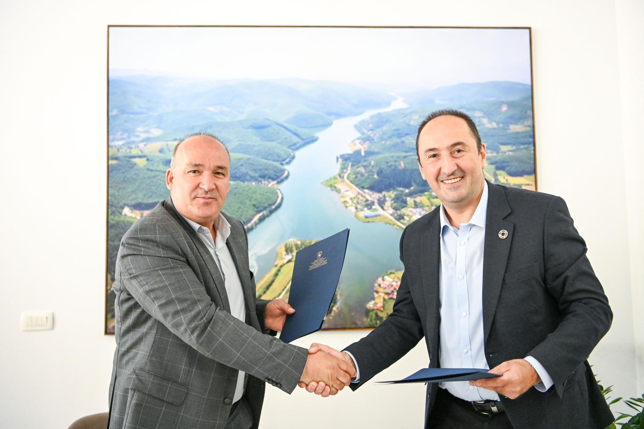 Nënshkruhet memorandum bashkëpunimi në vlerë mbi 1 milionë euro me MMPHI