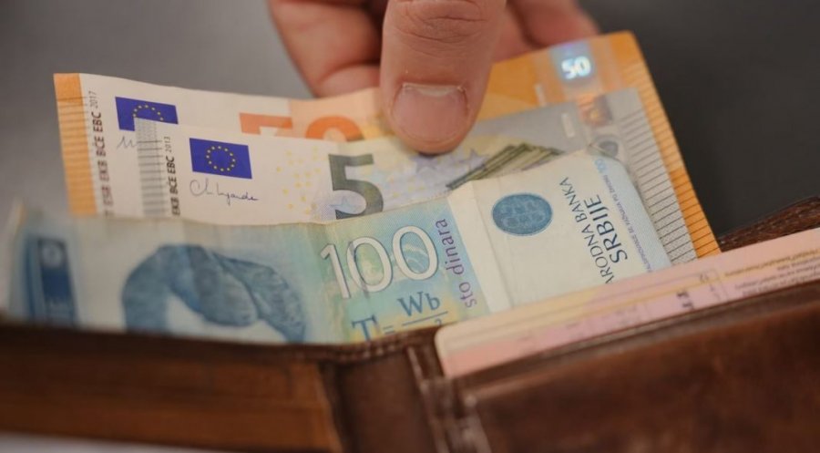 LDK e PDK thonë se Qeveria do të tërhiqet nga vendimi i dinarit