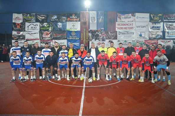 U përmbyll turneu tradicional në futboll të vogël në Kërpimeh (Pamje)