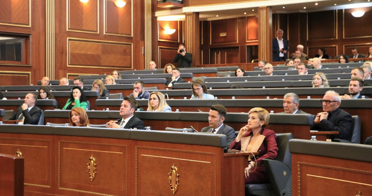 Kuvendi sot mban dy seanca plenare