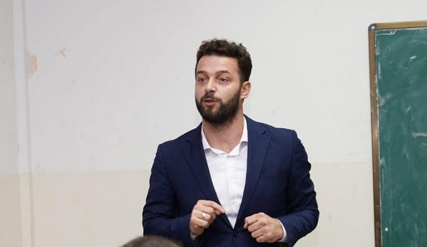 Deputeti i VV-së: Me liberalizimin e vizave i kemi dhënë fund izolimit të qytetarëve