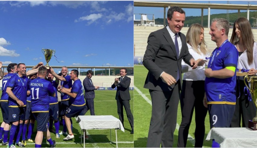 Albin Kurti shkon në stadium, ministrat e tij “shkrihen” nga lumturia