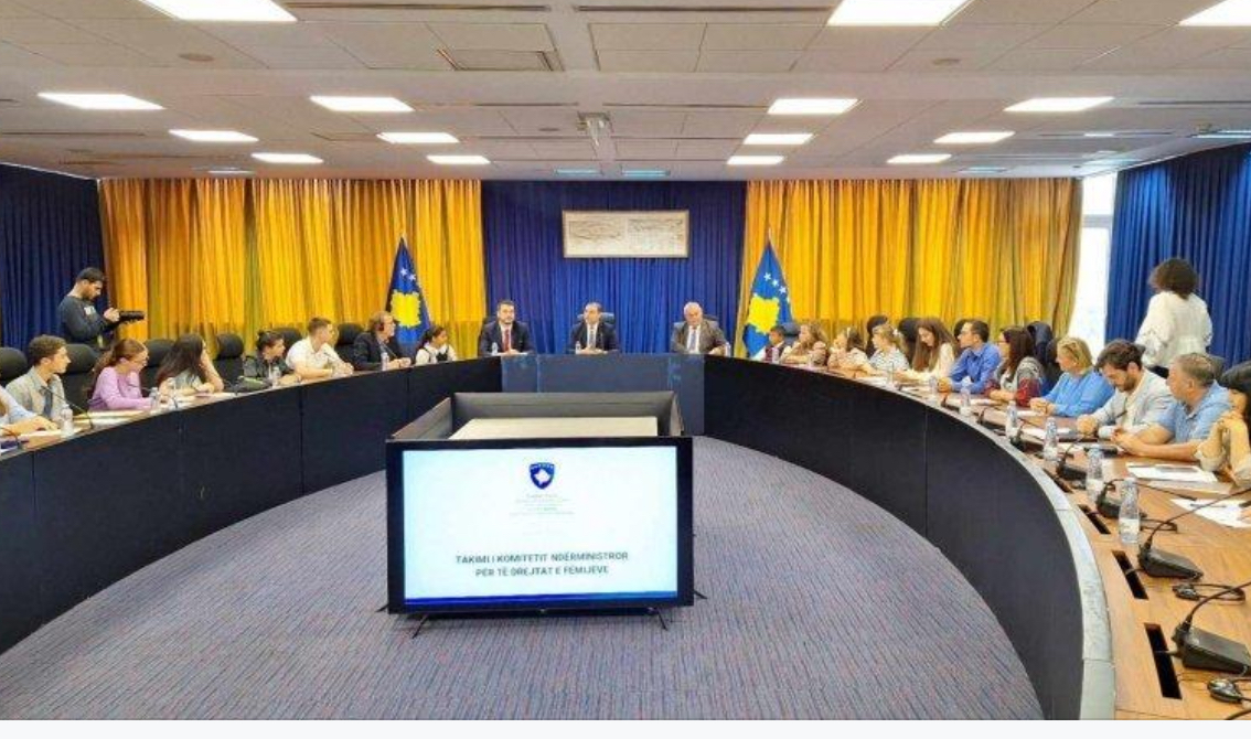 Qeveria e Kosovës lanson platformën për të drejtat e fëmijëve