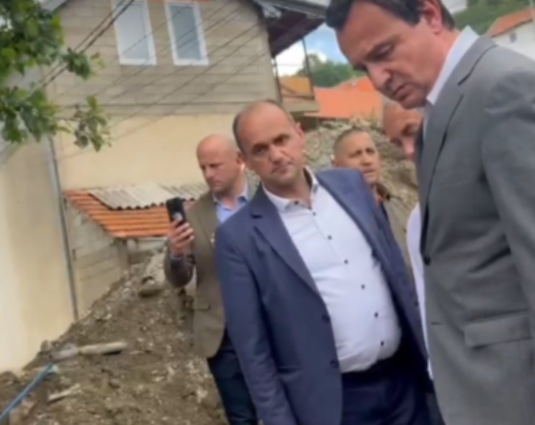 Kurti në Dragash pas vërshimeve, sheh nga afër dëmet e mëdha nëpër fshatra