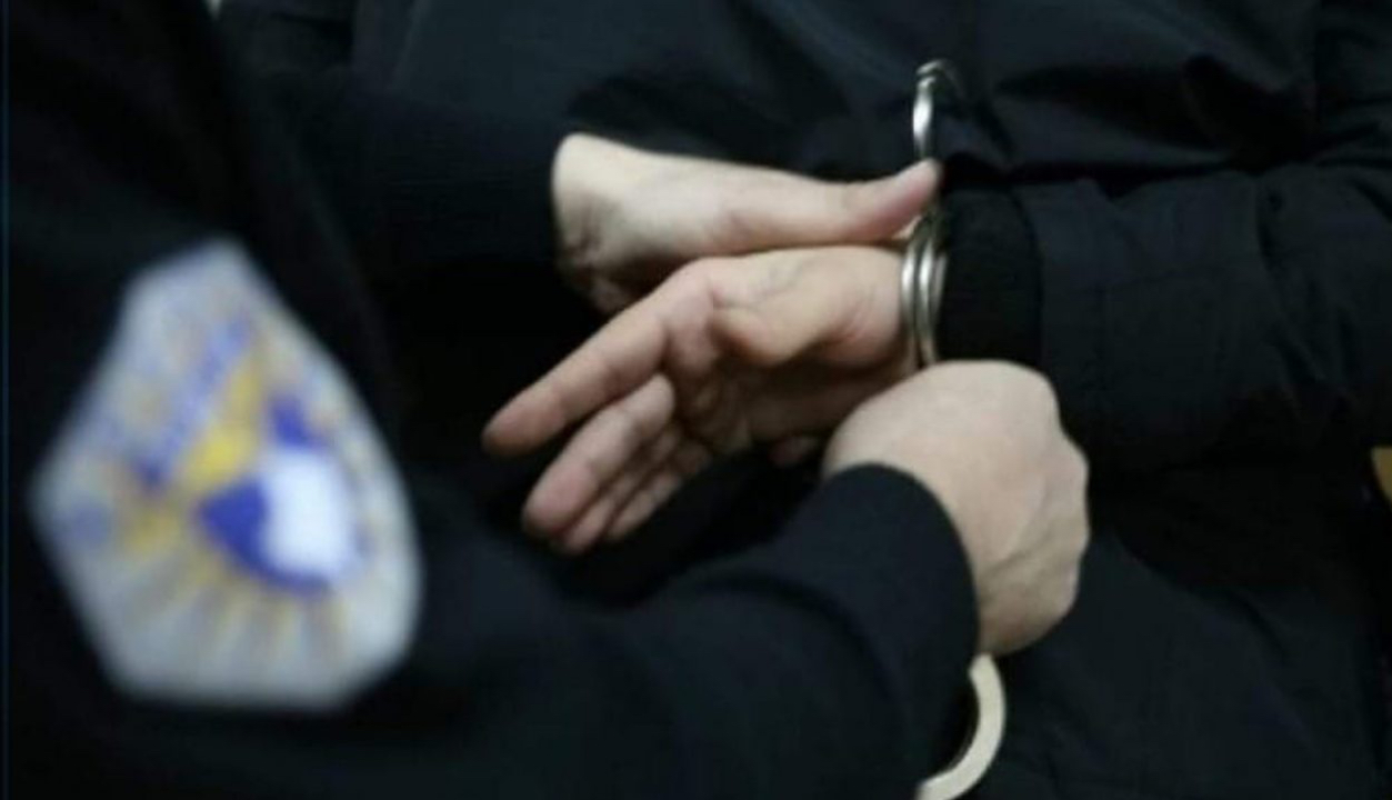 Arrestohet në flagrance një instruktor për marrje ryshfeti