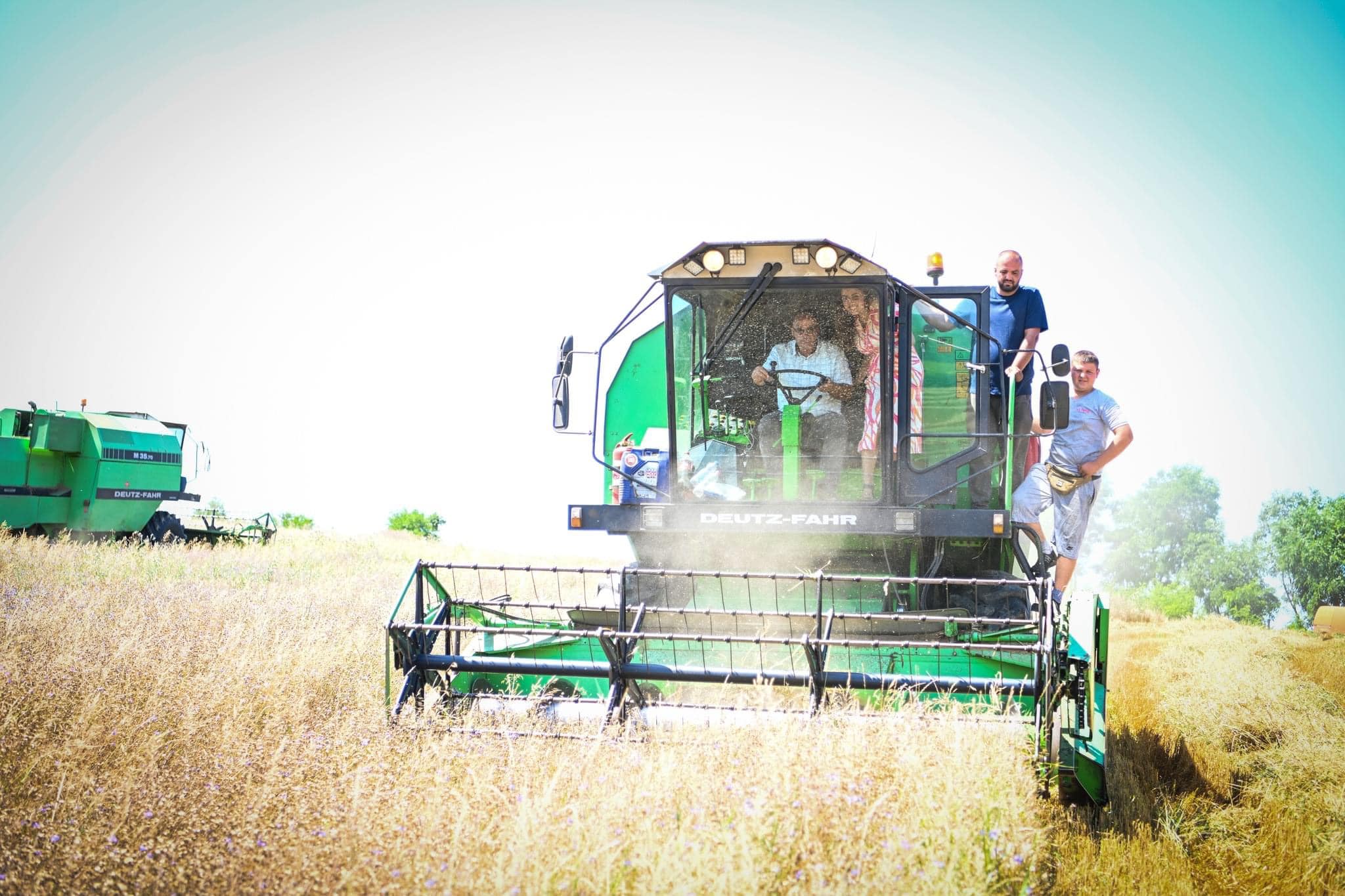 Kryetari Bulliqi përgëzoi fermerët për rendimentet e larta të grurit