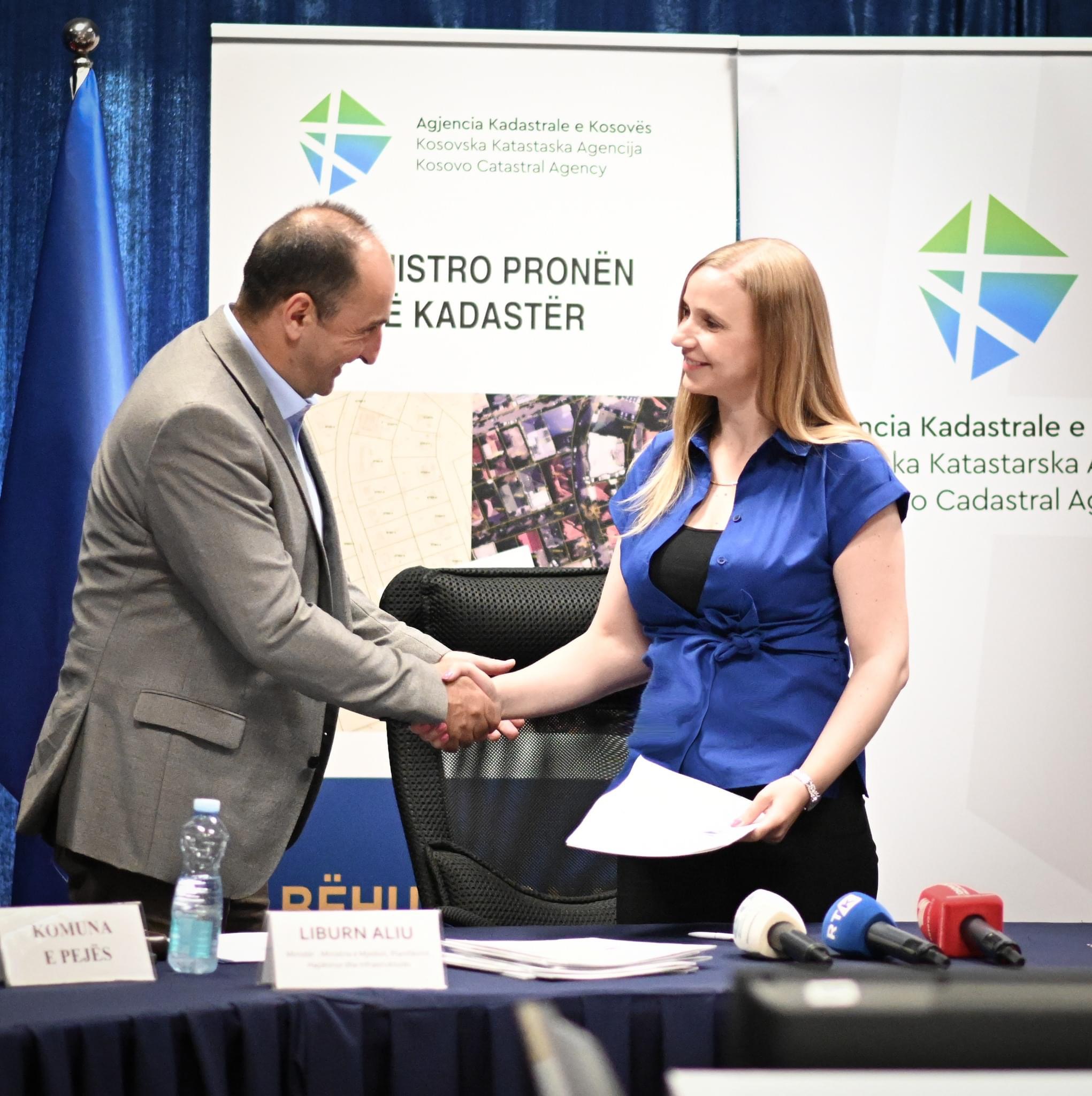 Komuna e Podujevës nënshkruan memorandum me Agjencinë Kadastrale të Kosovës