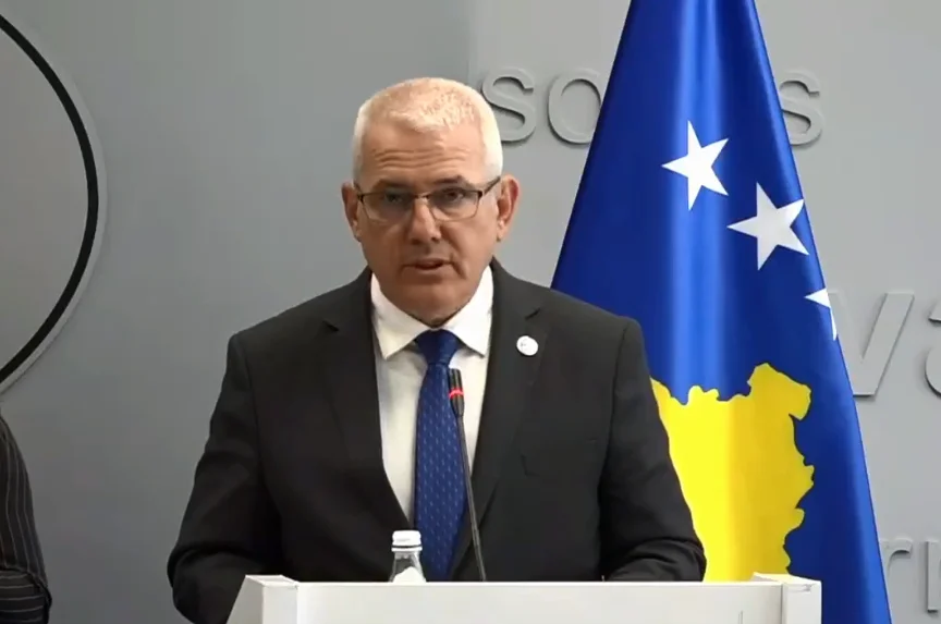 Sveçla thotë se është çështje orësh apo ditësh arrestimi i Faton Hajrizit