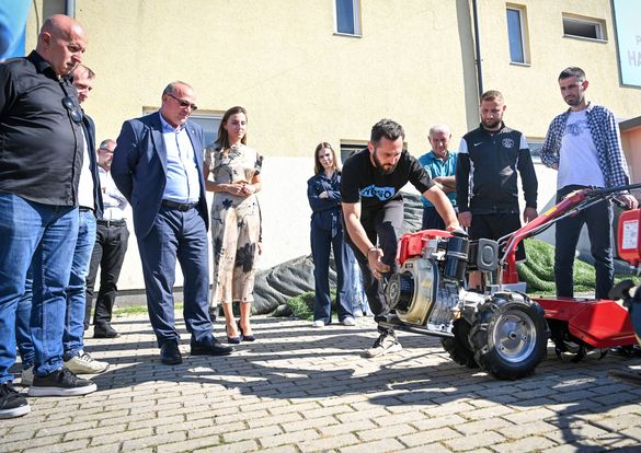 Podujevë: Shpërndahet mekanizëm bujqësor për fermerë