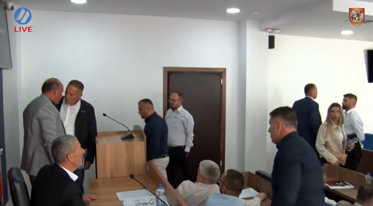 Policia për arrestimin e asamblistit të LDK-së: Dyshohet se e ka sulmuar Bulliqin