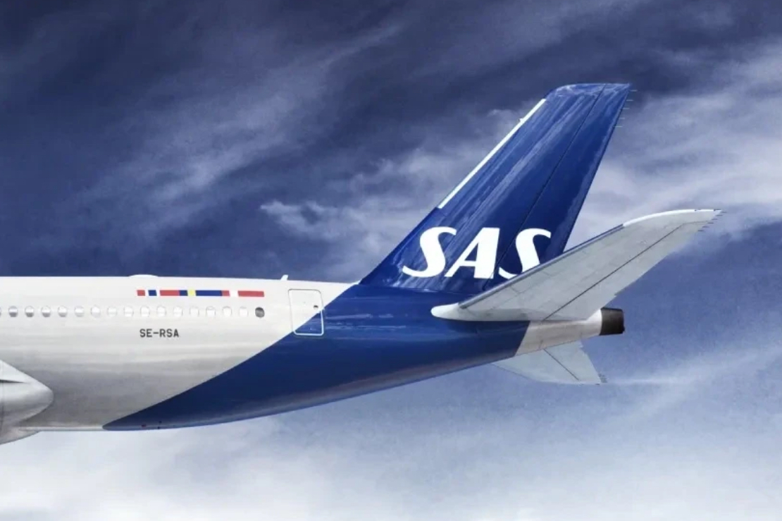 Miu detyron aeroplanin të aterrojë