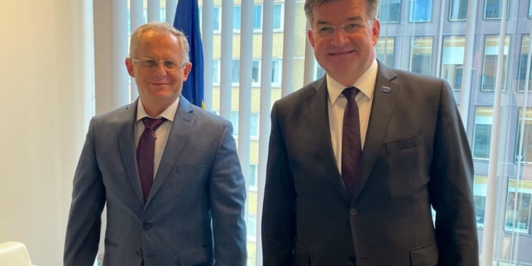 Nis takimi i Bislimit me Lajçak