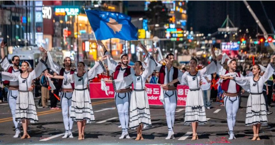 Nën tingujt e kryeveprës shqiptare “Baresha” – Baleti Kombëtar i Kosovës me performancë të shkëlqyer në Korenë e Jugut