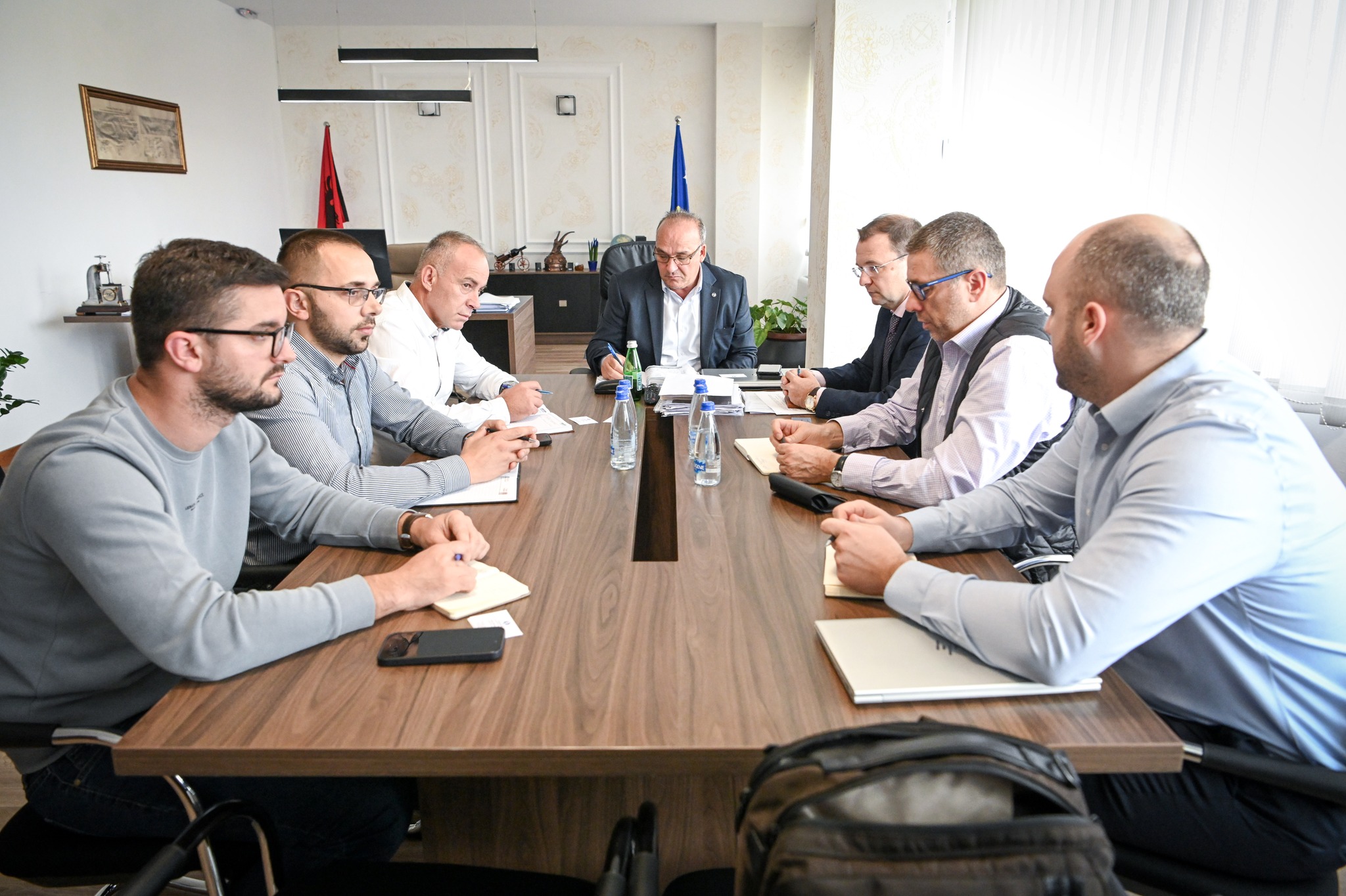 Kryetari Bulliqi priti në takim drejtorin e BERZH-it për zhvillimin e Podujevës