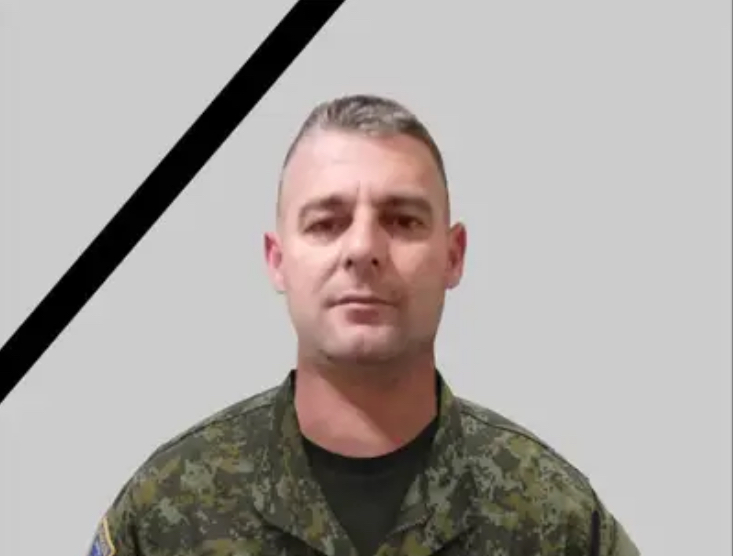 Vdes nënkoloneli i FSK-së dhe ish pjesëtari i UÇK-së