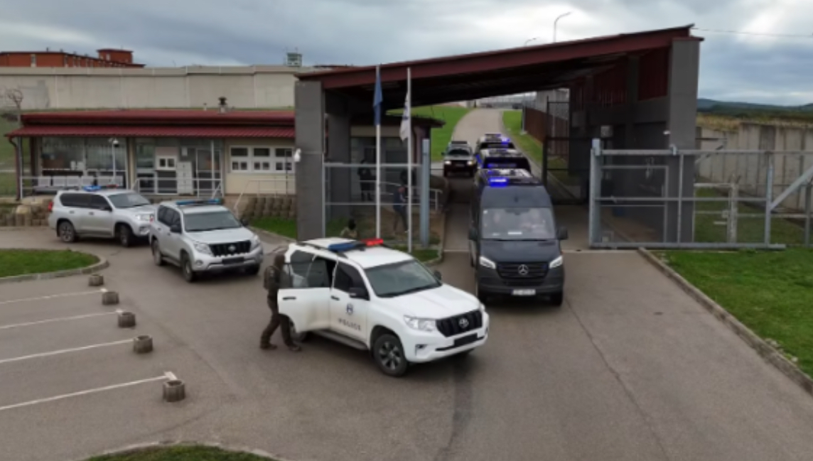 Aksioni i plotë për transportimin e personave me rrezikshmëri të lartë(Video)