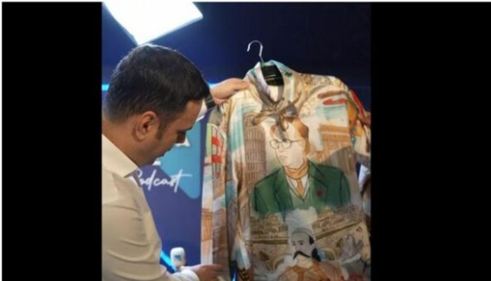 Lumbardhi “ia dhuron” Abdixhikut këmishën me Rugovën, që e veshi në BBVK