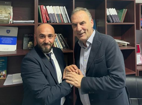 Hasani: Takim shume permbajtesor me kyetarin Limaj